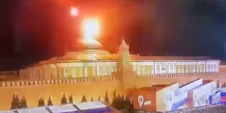 Rusya’nın petrol rafinerisine İHA ile saldırı