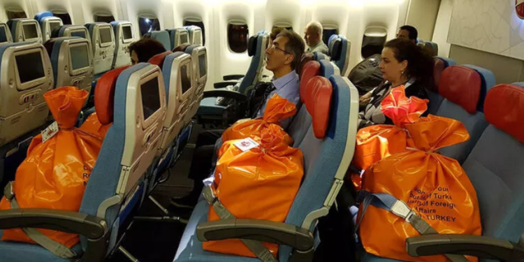 Yurt dışı oylar THY uçakları ile taşınacak