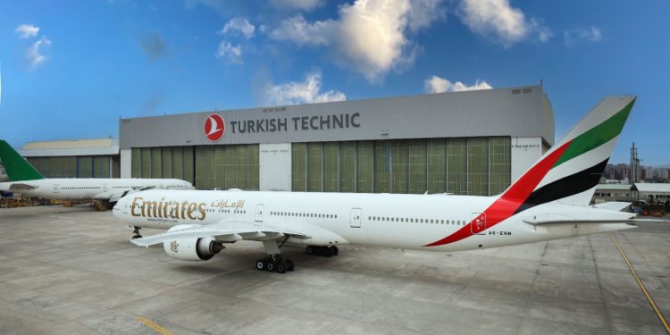 Emirates’in 777’lerine bakımları THY Teknik yapacak