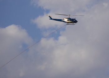 Kanada’da yangına müdahale eden helikopter düştü, pilot öldü