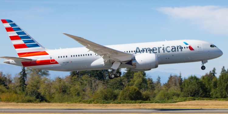 AA 50’nci B737 MAX’ini teslim aldı