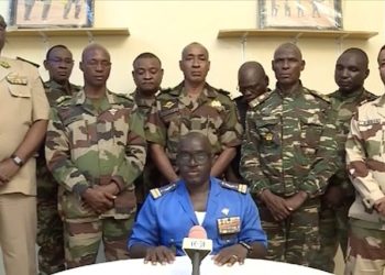 ECOWAS müdahalesi endişesiyle Nijer hava sahası kapandı!