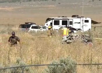 ABD’de 2 uçak havada çarpıştı