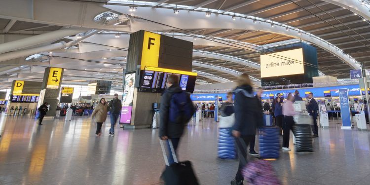 Heathrow’un yolcu sayısı yüzde 50,3 arttı
