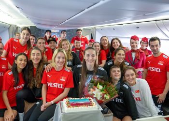 Türk Hava Yolları’ndan filenin sultanlarına özel jestler