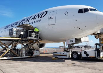 Air New Zealand KOVİD-19 kredilerini iki yıl uzattı