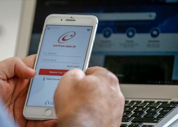 E-Devletten dijital devlete geçiş sancısı…