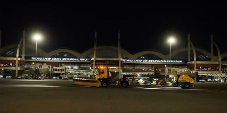 Sabiha Gökçen Havalimanı’nda kış hazırlıkları tamamlandı
