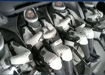 Alper Gezeravcı uzay yolculuğunu tamamladı!