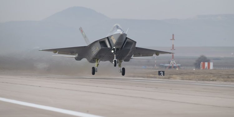 KAAN’a yeni silahlar ve yazılımlar yolda!