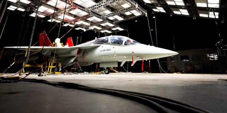 Boeing’in T-7A Red Hawk uçağı sıcak ve soğuk testlerini tamamladı