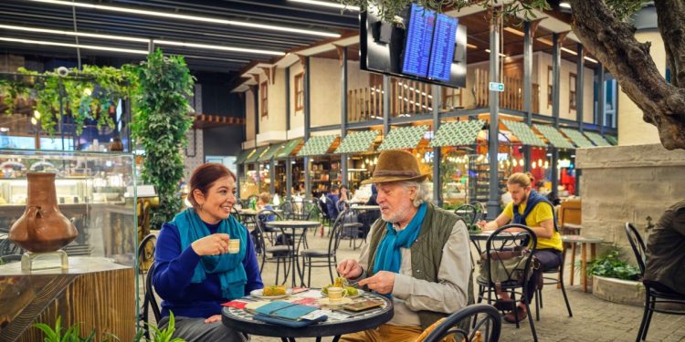 Havalimanlarında fiyatlar neden pahalı? Sani Şener gerçeği açıkladı!