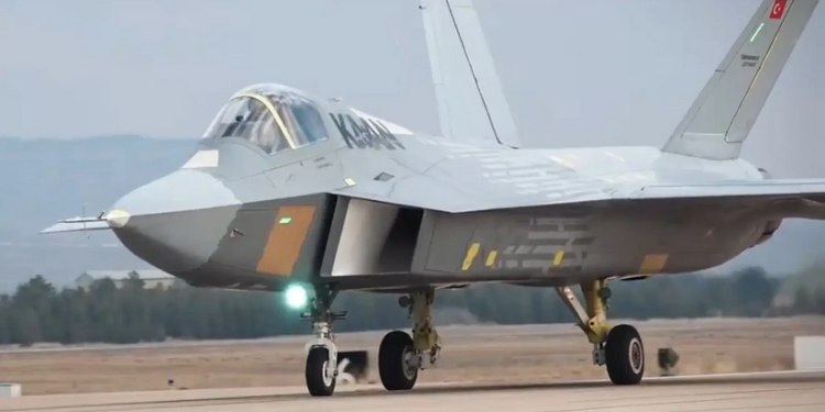 Türkiye’nin KAAN’ı gökyüzü ile nasıl buluştu?