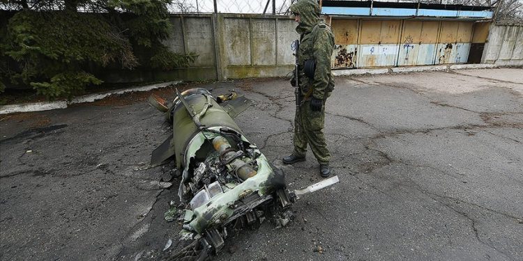 Rusya’nın kullandığı Kuzey Kore füzesinden ABD teknolojisi çıktı!