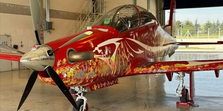 Çocukların elleriyle boyadığı HÜRKUŞ “23 Nisan” için uçtu