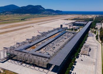 Dalaman Havalimanı enerjisinin yarısını güneşten karşılıyor