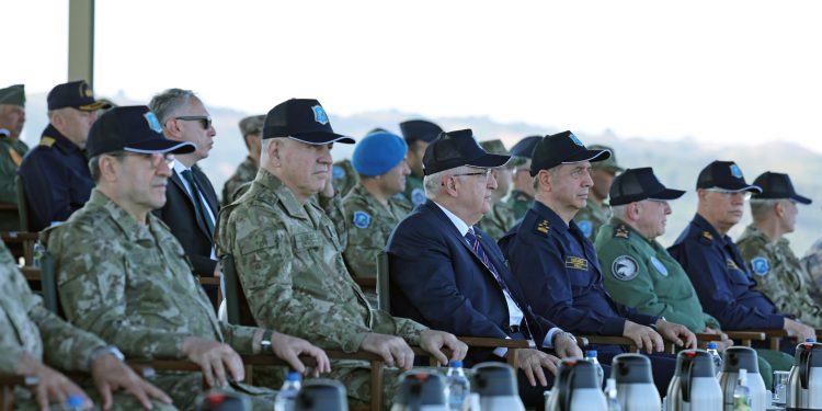 Bakan Güler EFES-2024 Tatbikatı’nı takip etti