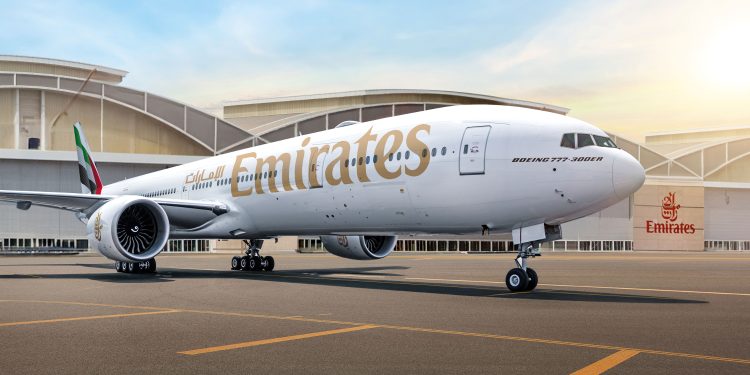 Emirates yenileyeceği uçak sayısını artırdı