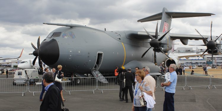 Farnborough Fuarı’na katılacak askeri uçak sayısı arttı