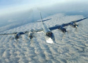 Rusya’dan Baltık Denizi’nde güç gösterisi