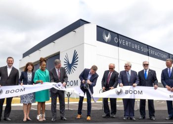 Süpersonik uçuş dönemi başlıyor: Overture fabrikası açıldı!