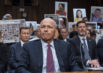 Boeing CEO’su Senato’da hesap verdi