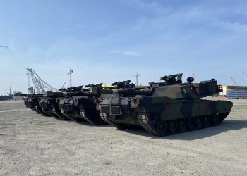 ABD tankları Polonya’ya ulaştı