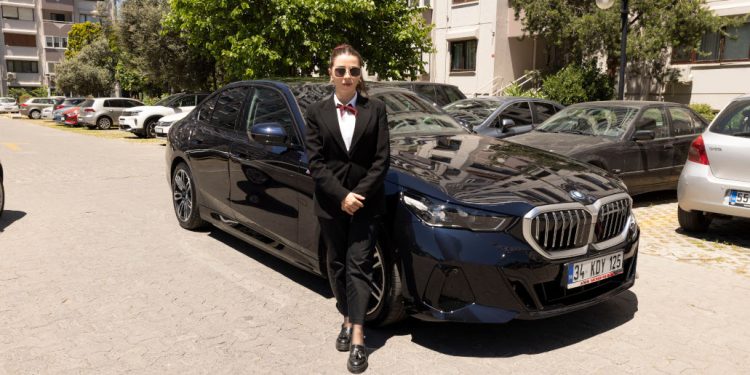 “Şoför Drive” hizmetine kadın dokunuşu!