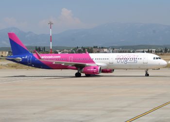 İzmir Adnan Menderes’ten Bükreş uçuşları başladı