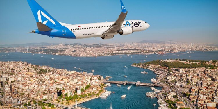 Bakan Uraloğlu: AJet’e gerekli müdahaleleri yapıyoruz