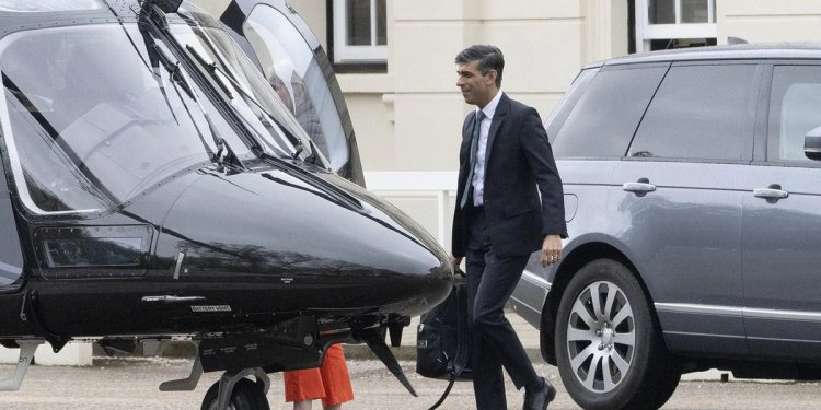 Yeni başbakan 40 milyon euroluk helikopteri iade edecek