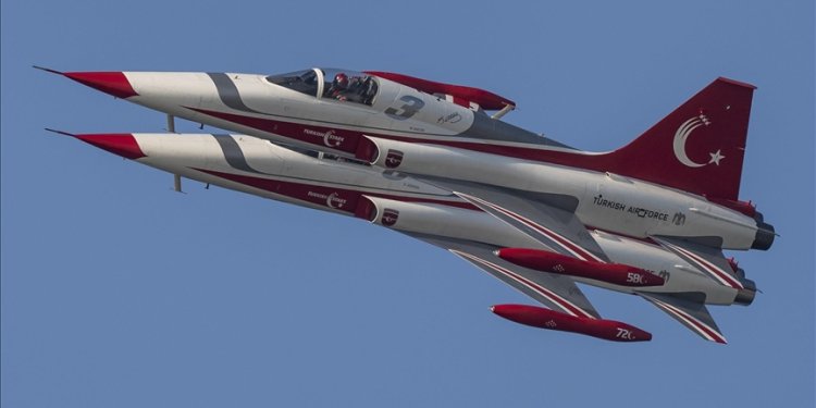 Türk Yıldızları’nın provaları öncesi yüksek ses uyarısı