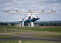 Hava taksi Volocopter’den Paris’te pilotlu test uçuşu