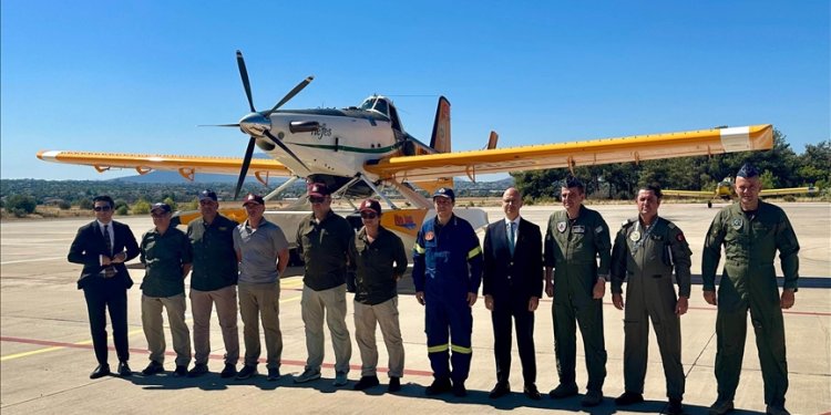 Türk uçak ve helikopterleri Atina’dan ayrıldı