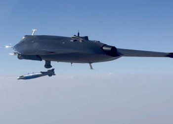 ANKA III, ilk atışında hedefi 12’den vurdu!