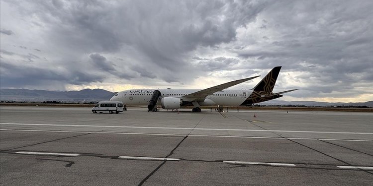 Erzurum’a “zorunlu iniş yapan” yolcular Frankfurt’a gitti