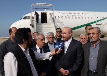 İran Meclis Başkanı Beyrut’ta