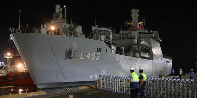 Lübnan’dan 1000’e yakın vatandaşımız Mersin’e getirildi