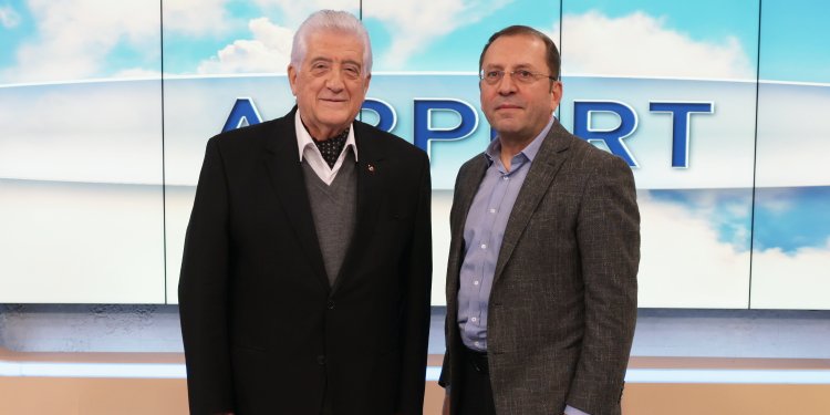 Dünyadaki toplam 201 devleti nasıl gezdiğini anlattı