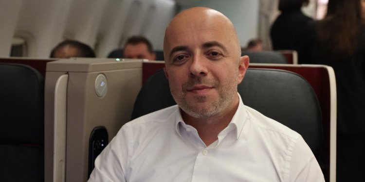 Teslim aldığı uçağı Şili’ye taşıdı!