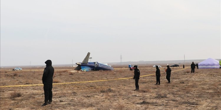 Türkiye’den heyet uçak kazasını araştırmak için Bakü’ye gidiyor