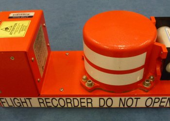 Azerbaycan uçağının kara kutuları kurtarıldı