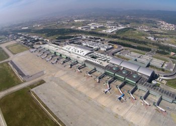 İzmir Adnan Menderes’te GES yatırımı başladı