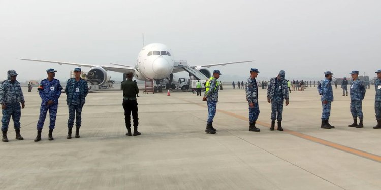 Uçağa bomba ihbarı yapıldı!