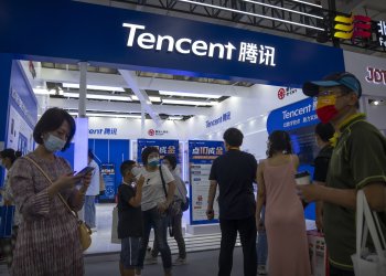 Pentagon Çinli teknoloji şirketlerini kara listeye aldı