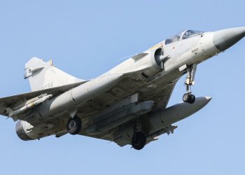 Fransa’dan Ukrayna’ya ilk Mirage 2000-5 teslimatı