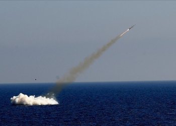 ATMACA füzesi ilk kez denizaltından ateşlendi!