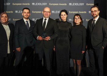 THY’ye Avrupa’nın “En İyi Hukuk Ekibi” ödülü