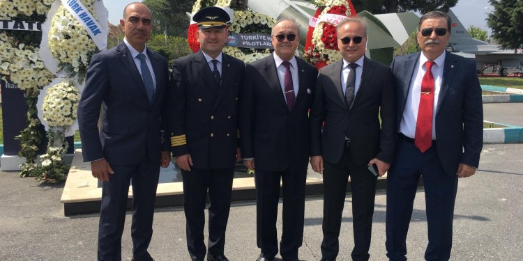 26 Nisan Dünya Pilotlar Günü kutlu olsun