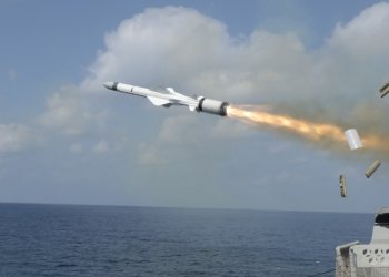 Yunanistan Fransa’dan gemisavar alıyor